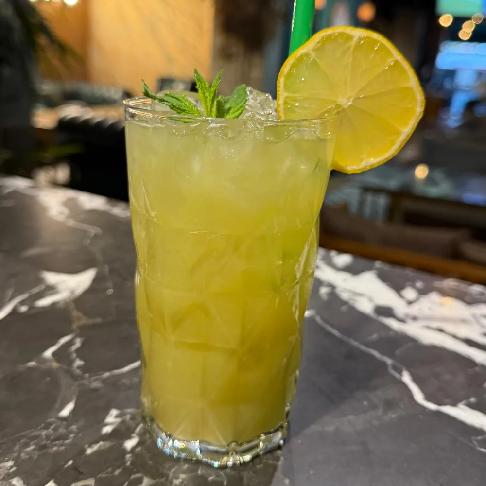 Vitamin Bar & Cool Lime